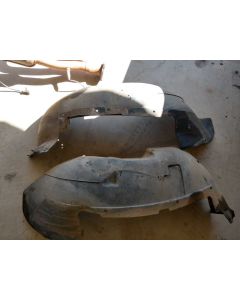 front inner plastic fender Wells