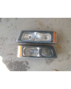 left and right turning indicators