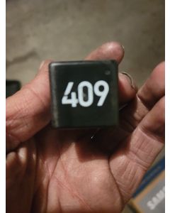 vw mk4 fuel pump relay