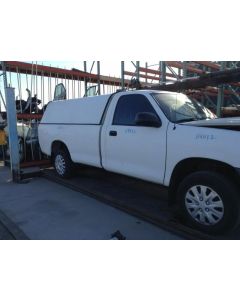 Driver Front Spindle/Knuckle Regular Cab Prerunner Fits 98-02 TACOMA 141368