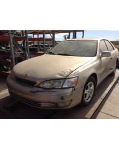 Passenger Right Tail Light Lid Mounted Fits 97-99 LEXUS ES300 133796