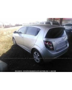 Radiator Fan Motor Fan Assembly Fits 12-13 SONIC 1009613