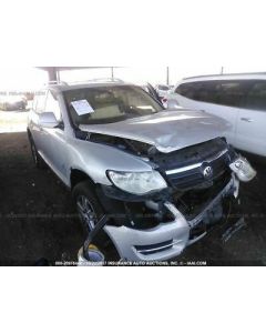 Carrier Front 4.2L Fits 07-10 AUDI Q7 882443