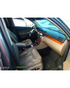 Passenger Right Front Door Electric Fits 06-10 PASSAT 614178